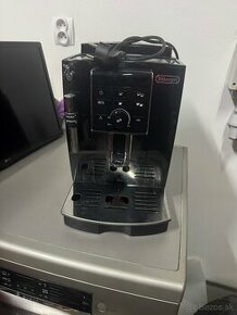 Kávovar Delonghi Ecam 23.120