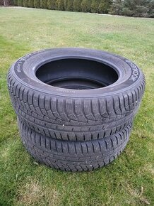 225/60 R17  Hankook