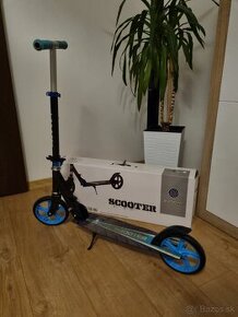 Kolobežka SCOOTER