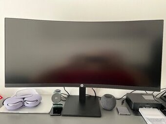 HP P34hc G4 zakrivený monitor