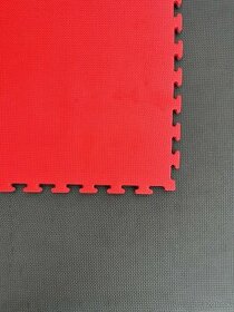 Tatami Champion puzzle čierno-červená 105cm x 105cm x 2cm - 1
