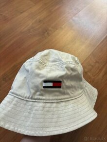 Klobúk Tommy Hilfiger