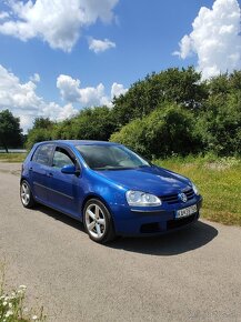 VOLKSWAGEN GOLF V 1.9 TDI - Bez DPF