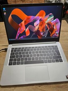 Huawei Matebook 14 v super stave s 8gb ram 256gb ssd diskom