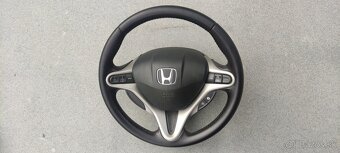 P:volant Honda Civic ufo 8g