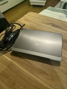 HP ProBook 4330s - 1