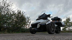 CAN-AM SPYDER RT SEA-TO-SKY 2024