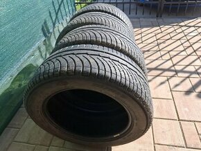 235/55 R17 zimné - 1