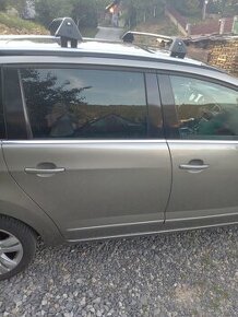 Strešný nosič na Peugeot 5008 - 1