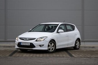 Hyundai i30 1.4i MPI DOHC CVVT Comfort - 1