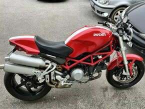 DUCATI Monster S2R 1000