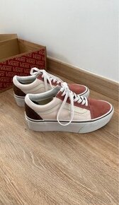 Vans tenisky s krabicou