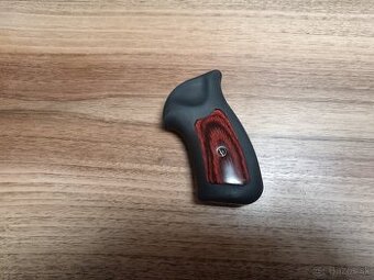 Pazbicky ruger gp 100,kydexove puzdro ruger sp 101