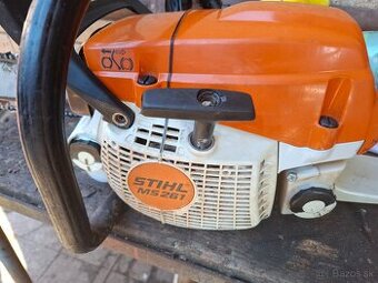 Motorova pila stihl 261