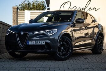 Alfa Romeo Stelvio 2.9 V6 Twin Turbo Q4 Quadrifoglio Verde A