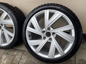 BERGAMO  org. VW 5x112  7,5x18 ET 51  225 40 R18 zimné - 1