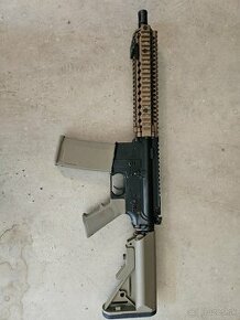 Zbraň specna arms mk18