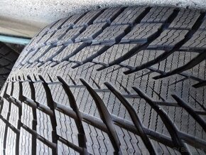 215/45 R18 zimné pneumatiky Nokian 4ks