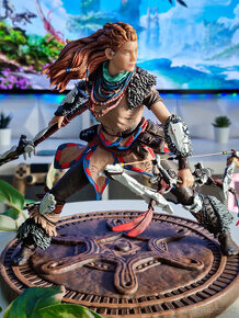 Horizon Forbidden West Aloy socha