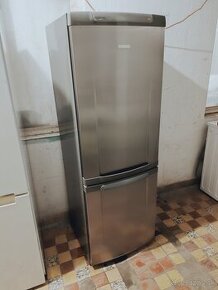 Predám chladničku Electrolux 175cm