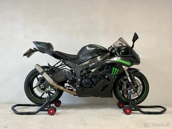 Kawasaki Ninja ZX6r - 1