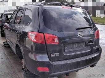 Hyundai Santa Fe 2.2 CRDi 2007 predám PREVODOVKU, KAPOTA, TR