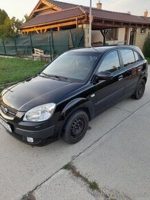 Kia Rio 1.4 benzin