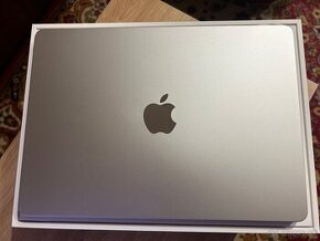 Macbook Air 13" M3/8GB/256GB SSD