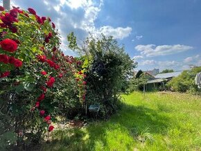 Na predaj stavebný pozemok s hosp. budovou, Poprad-Matejovce