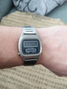 Staré retro vintage digitálky Le Cel Solar Watch