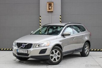 Volvo XC60 D4 GEARTRONIC AWD - 1