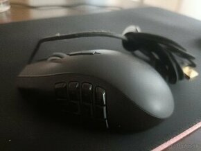 5 krát použitá plně funkční herní myš Razer Naga Pro