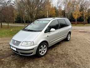 Volkswagen Sharan 2.0 TDi 2009