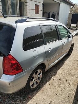 Peugeot 307sw - 1