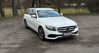 Mercedes E trieda 220 d 4MATIC A/T