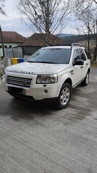 Land Rover Freelander 2 - 1