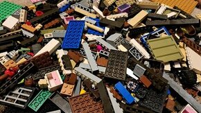 LEGO dieliky ...cca 250ks+