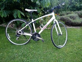 Hybridny bicykel zn Specialized