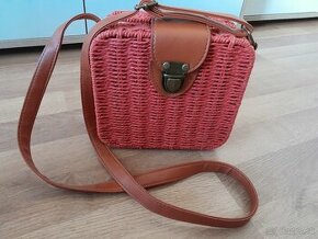 Malá crossbody kabelka