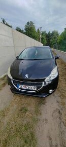 Peugeot 208 1.4 benzín 70 kW, r. v 2012