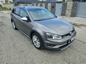 Volkswagen Golf VII Alltrack 2.0TDI 135kW DSG 4-motion - 1