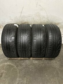 Zimné pneumatiky 235/55/18 Pirelli - 1