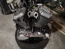 Kawasaki VN 900 motor - 1