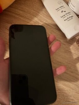 Apple IPhone 11  128gb