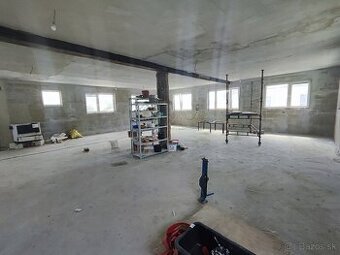 Prenájom komerčného priestoru/hala/ 130 m2,Oravská Polhora - 1