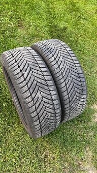 ❄️Celoročné pneu 215/55 r17 2ks