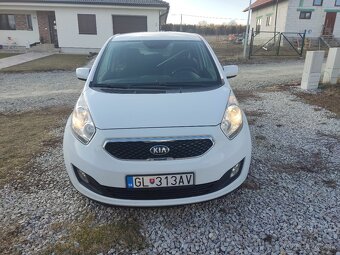 KIA VENGA