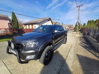 Predám Ford Ranger Wildtrak 4x4,v úprave Raptor, 3,2 TDCI,14