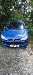 Peugeot 206 1.4i 8v automat - 1