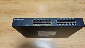 Zyxel GS1900-24EP, 24-port GbE L2, 12 Port PoE Smart Switch - 1